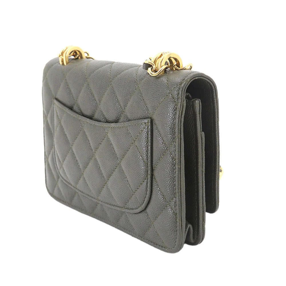CHANEL Green Leather Wallet - Picture 3 of 10